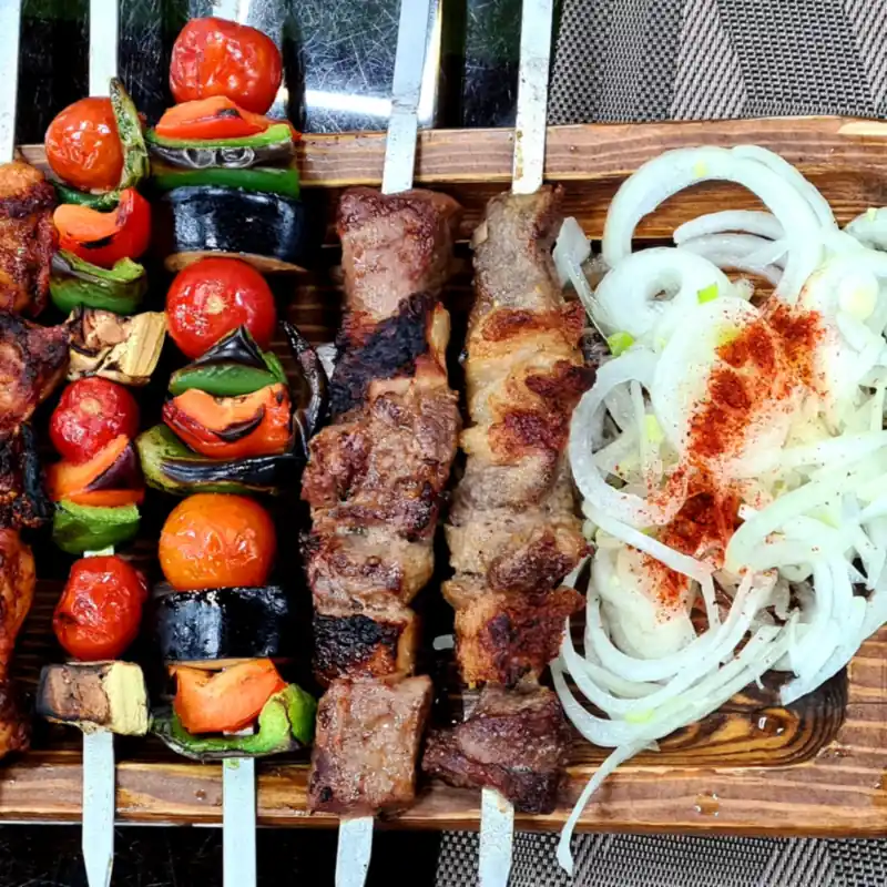 Shashlik qo’y go’shti (1 six)